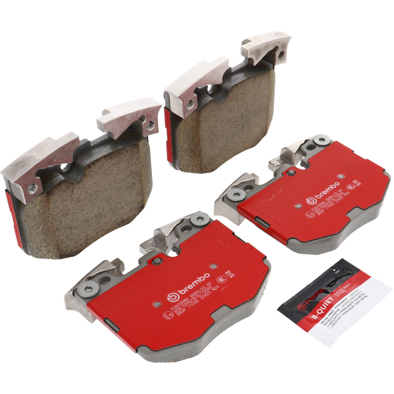 Brembo OE front ceramic brake pads for 2018+ BMW 3-Series G20 G80 G28 and 2020+ BMW 4-Series, showing brake pad design.