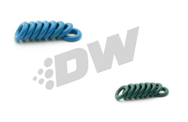 DeatschWerks LS2/5.7L & 6.1L HEMI 95lb fuel injector set for 8-cylinder engines, showing eight high-performance injectors.