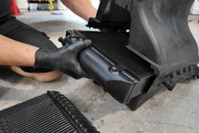 Load image into Gallery viewer, CSF McLaren MP4-12C / 650S / 675LT High Performance Heat Exchanger