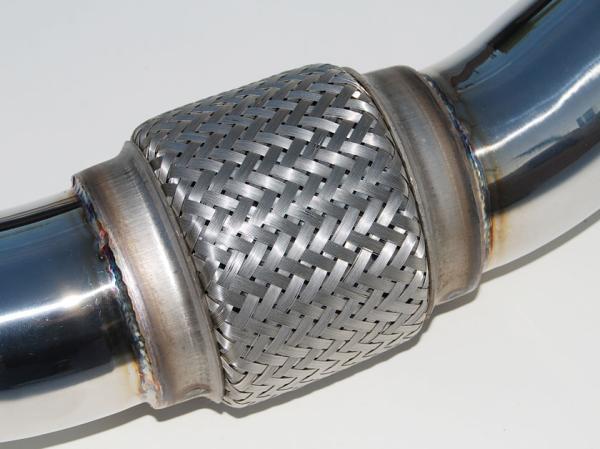 Invidia 08-11 STi Hatch / 11 WRX Hatch Dual Q300 Titanium Tip Cat-back Exhaust