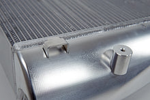 Load image into Gallery viewer, Photo - Close Up