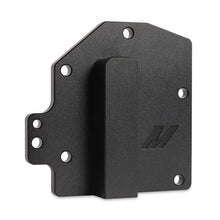 Load image into Gallery viewer, Mishimoto 18+ Ford Mustang GT RHD Oil Cooler Kit Silver Thermostatic