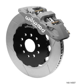 Wilwood AERO6 front big brake race kit in black for Chevrolet Corvette Z06 C5/C6, includes large brake calipers and rotors